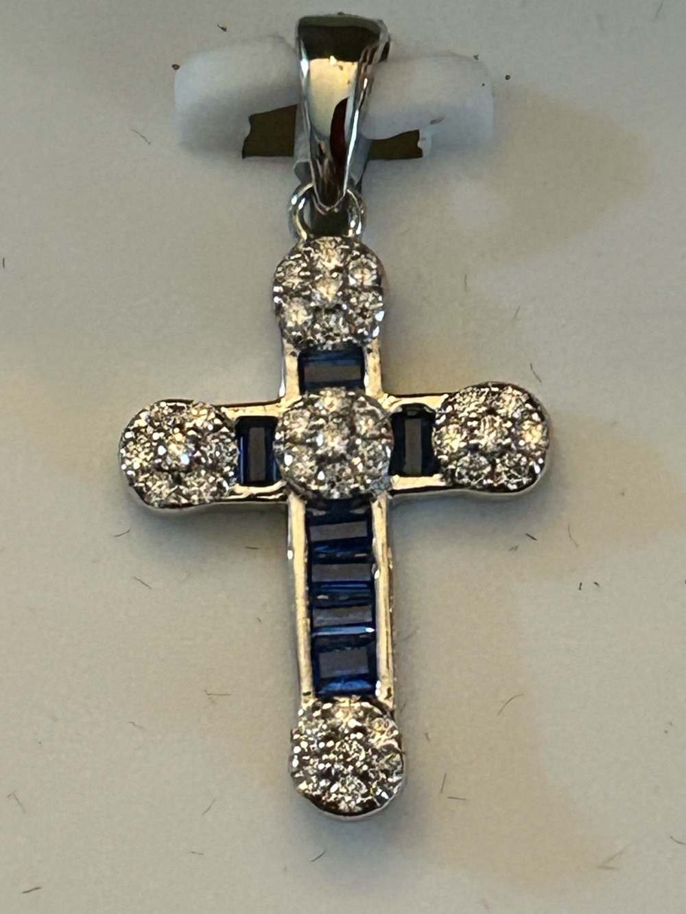 0.86CTW Elegant Floral Lab Blue Sapphire & Moissanite Cross Pendant 925 SSilver